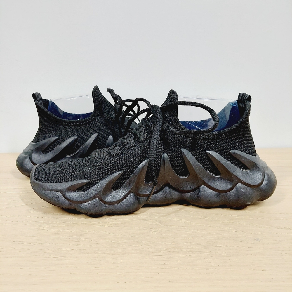 Cape Robbin Black Sculpted Sole Knit Sneakers 772 - Picture 3 of 12